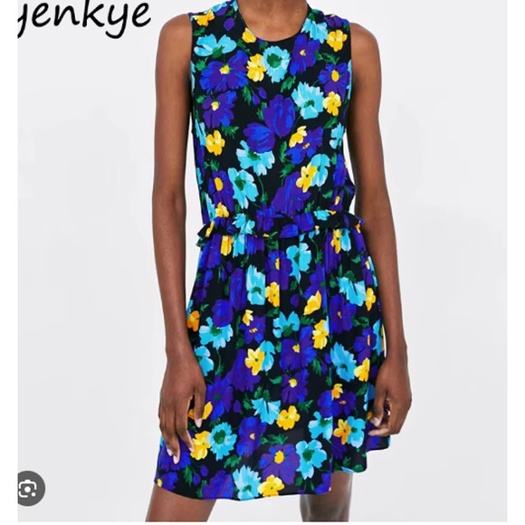 NWT Womens Zara Blue Flower Pattern Dress Elasticated Waisted V Front Large 2181 - Picture 1 of 8